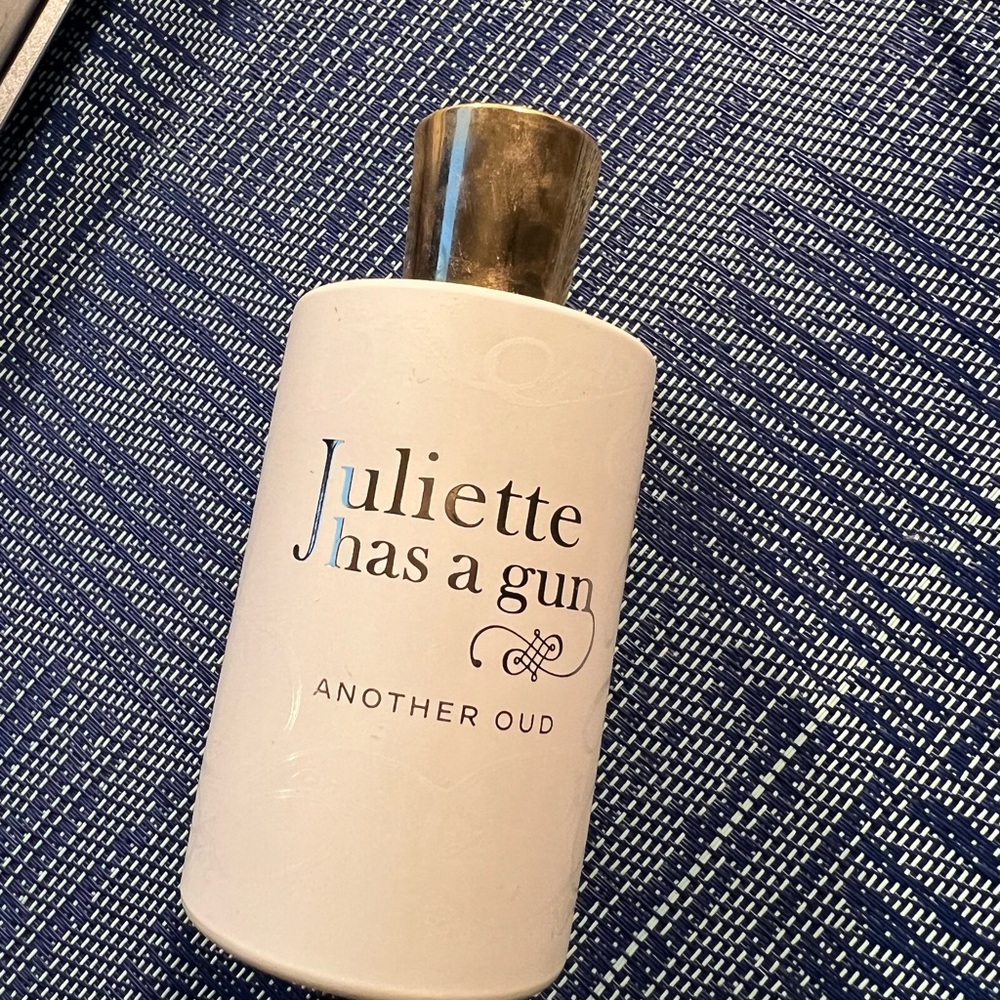 Juliette Has a Gun